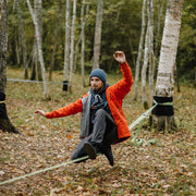 Grupa pilna. Slackline meistarklase kopā ar Pēteri